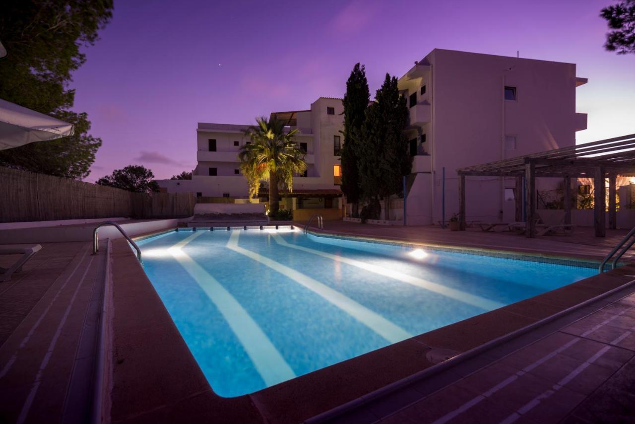 Hostal Santi Es Caló Buitenkant foto