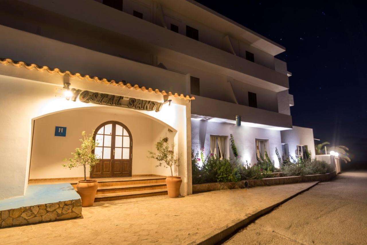 Hostal Santi Es Caló Buitenkant foto